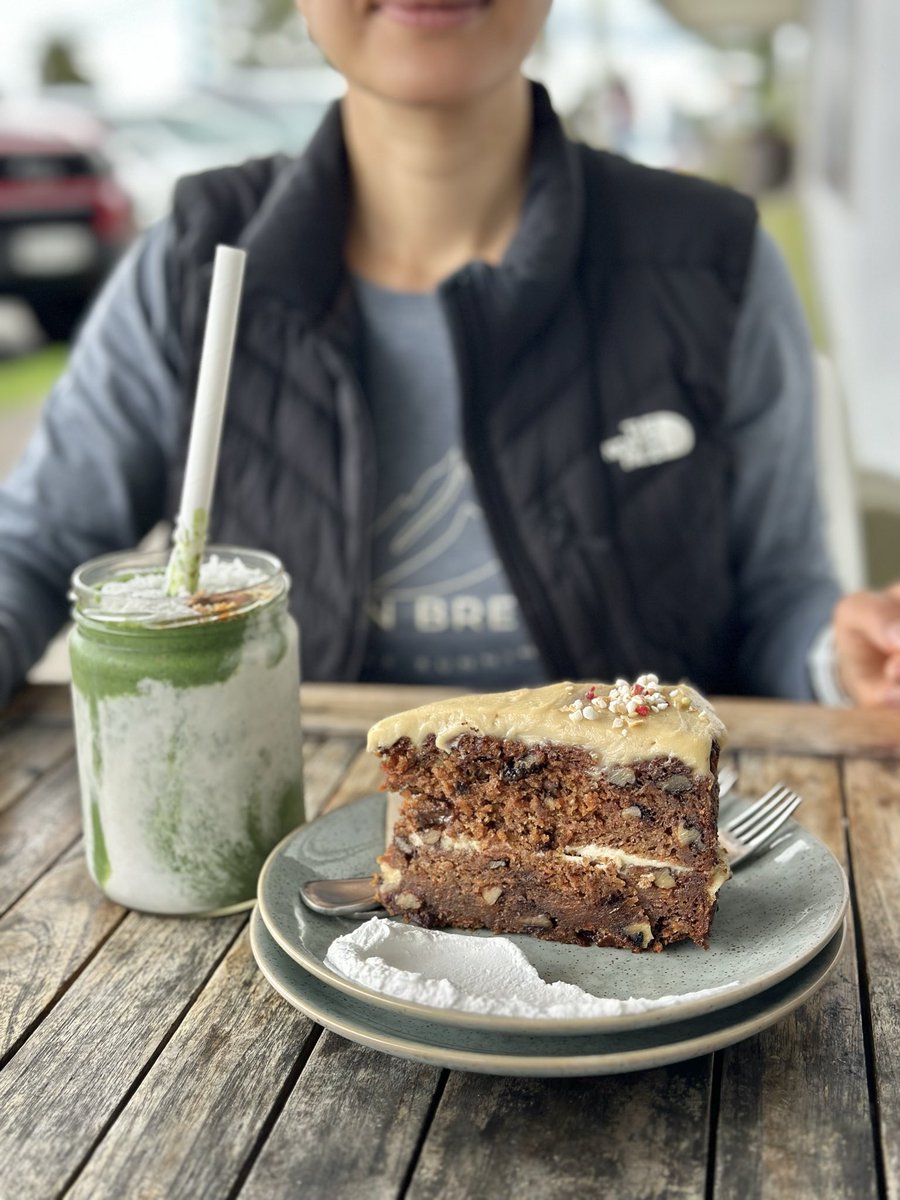 yukimtb's tweet image. 今日は、TaurangaでVeganカフェ/レストラン巡り&amp;amp;温泉で休養日🇳🇿

プラントベースカフェ(Vitality Kitchen)のオーナーもWHAKAに出るということですっかり意気投合🤝