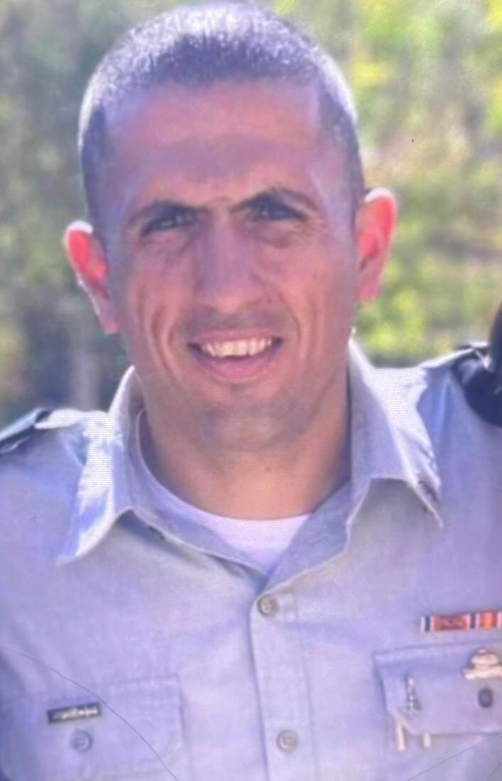 DanaGat1's tweet image. היום לפני שנה הגיבור הזה נפל
המעט שאפשר לעשות זה לזכור אותו
יהי זכרו ברוך

20.10
אחסאן דקסה