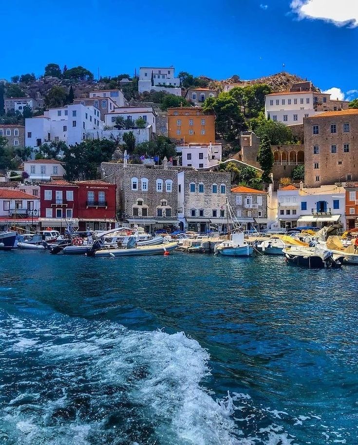 Καλημέρα όμορφη εβδομάδα εύχομαι με όμορφες στιγμές πολύ αγάπη υγεία αισιοδοξία χαρά θετικές σκέψεις καλή δύναμη σε όλους 🌺💕🌹💞💕🌹💞🥰🥰🌹🌹💕💕🌄🌄🌄