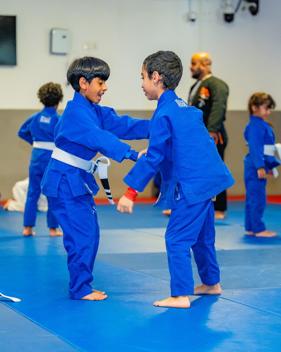 uaejjf's tweet image. •
الجوجيتسو ليست مجرد رياضة، بل منصة لتعليم الأطفال الانضباط، الاحترام، والثقة بالنفس.
#UAEJJF #FABACADEMY