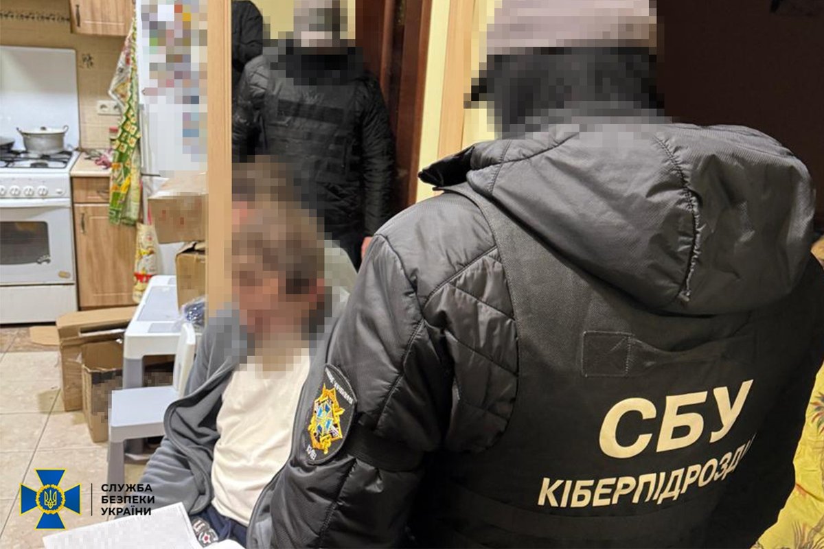 СБУ і Нацполіція викрили 8 поплічників рф, які за завданням ворога збиралися «відродити» срср в Україні

➡️ ssu.gov.ua/novyny/sbu-i-n…
