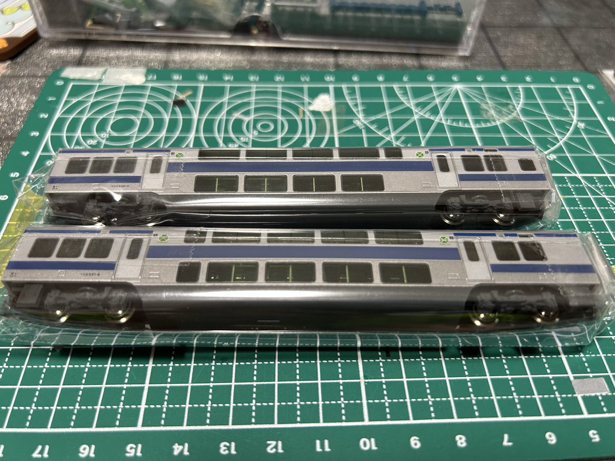 昨日、ふらっと寄った横浜のぽちで見つけてしまったE531のグリーン車♪♪しかも10％引きでwこれで甲種に必要な4編成分が揃ったわけですw