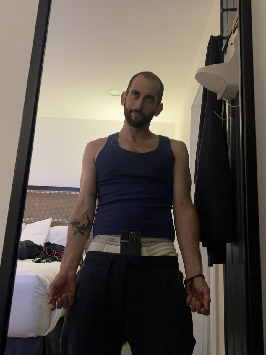 follow me on instagram <a href="/andyf3dy/">andrew</a> maybe one day I’ll start getting methy on my main 

instagram.com/andyf3dy?igsh=…