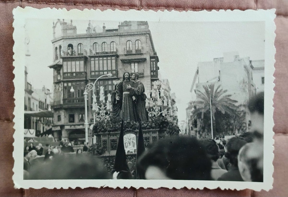 CorrienteSantia's tweet photo. Los lunes son del Divino Redentor https://t.co/HpFUvOfA1x