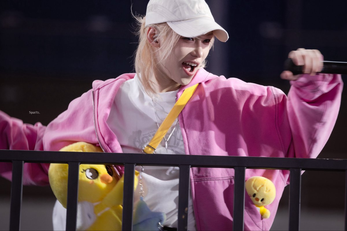 Sparkfor_325's tweet photo. 251019 dominATE encore 

#Straykids #SKZ #스트레이키즈  
#Felix #필릭스 #용복 https://t.co/8dyA5U5uJK