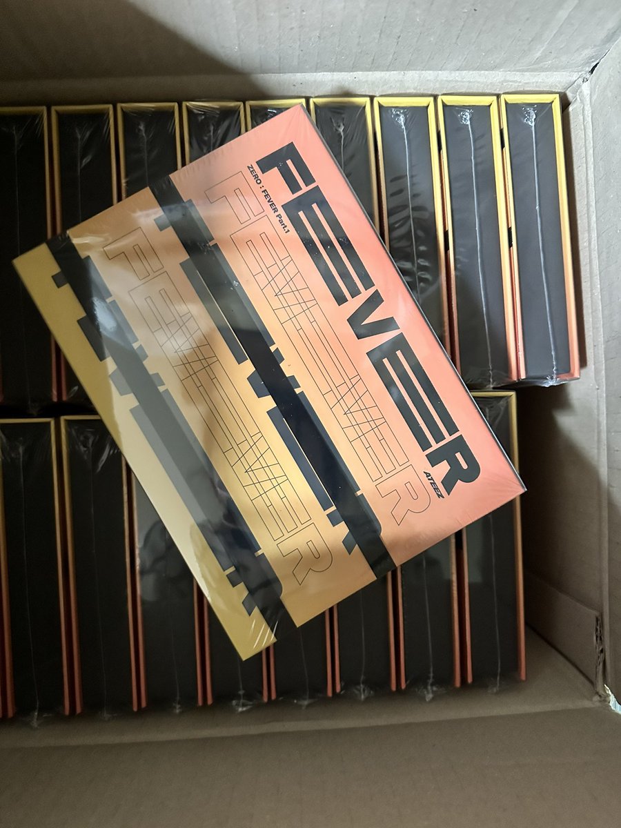 aed_qwe's tweet photo. 에이티즈 ATEEZ ZERO : FEVER Part. 1 ALBUM
미개봉 앨범 양도합니다

⭕️overseas shipping

⭕️korean bank

https://t.co/lCLrI160hy

Wts ateez unopened album 

에이티즈 앨범 양도 교환 거래 홍중 성화 민기 우영 산 종호 여상 윤호  ateez https://t.co/Fv5HBp3T0b