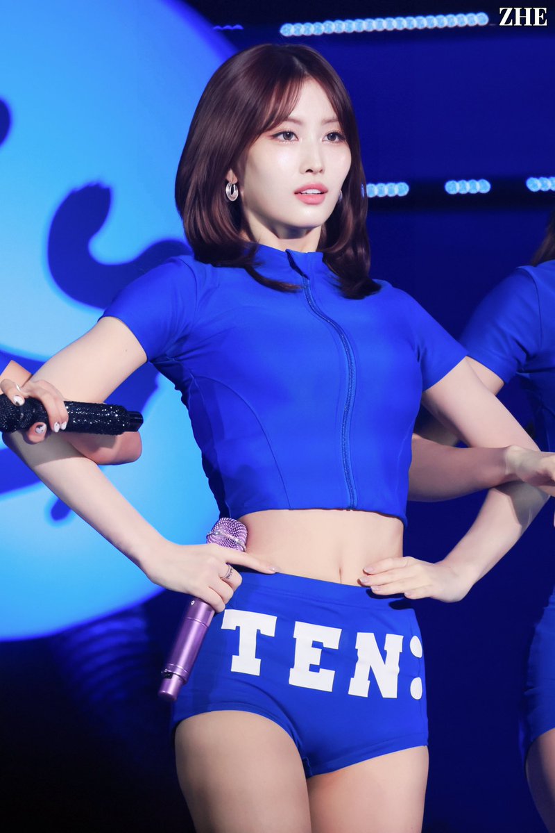 251018
#트와이스 #모모  #TWICE #MOMO #モモ
