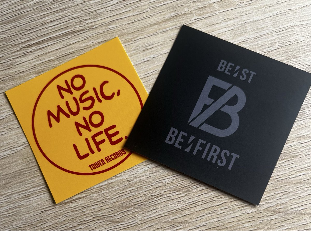 ハッシュタグキャンペーン🖤🩶
タワレコのステッカーもGETできた💛❤️

#BF_BEST
#BEFIRST