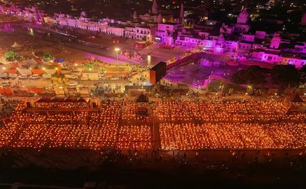 🚨Uttar Pradesh Lights 26 Lakh+ Diyas,sets guinness World Record at Ayodhya.