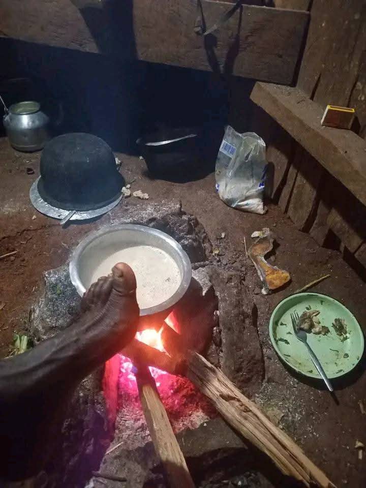 Saningo678's tweet image. Good morning friends and frauds