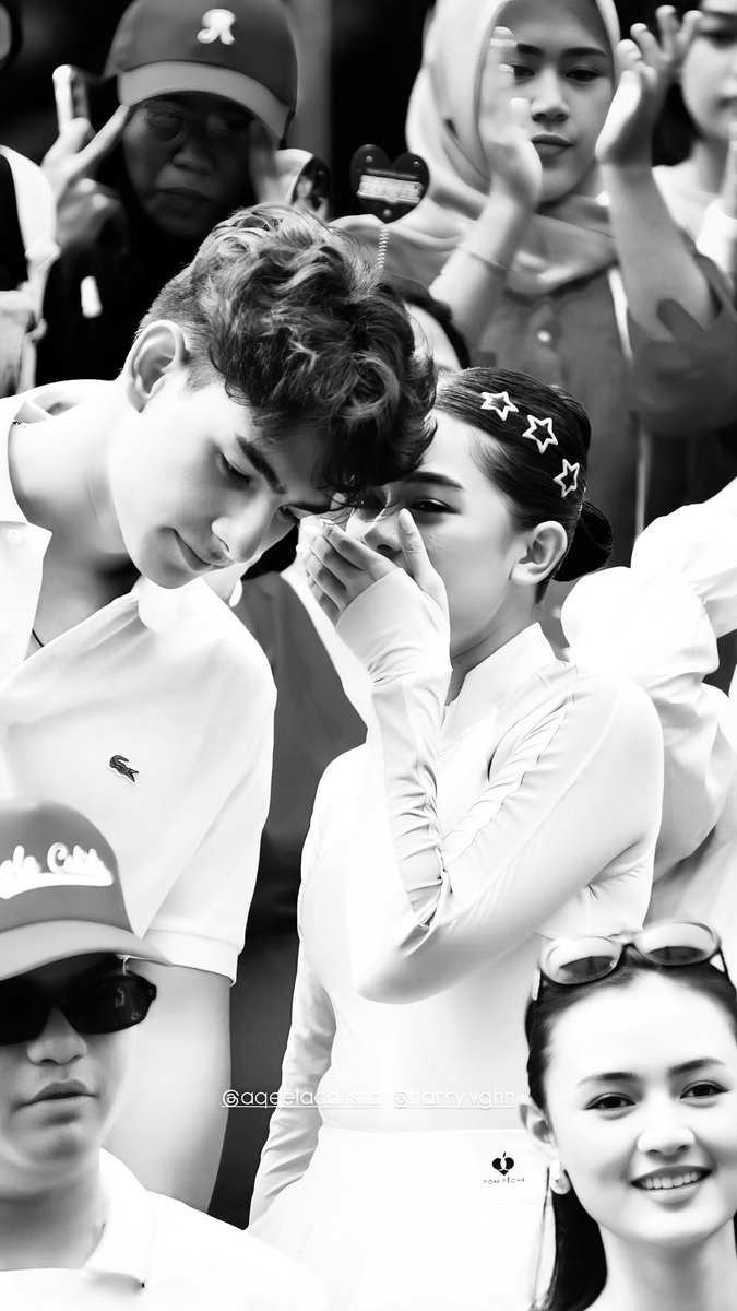 lockbils's tweet photo. cakep banget ni anak dua https://t.co/x79cqG5Zlc