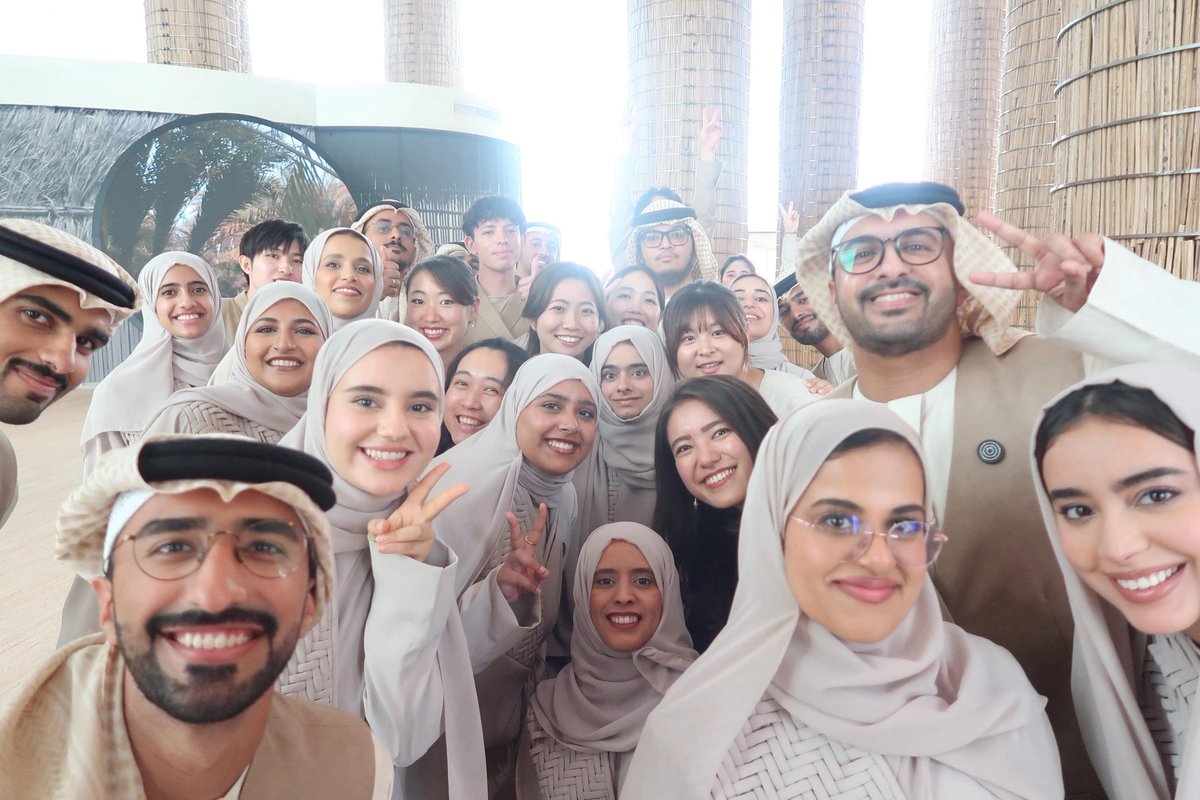 When Simple Brilliant People come together, amazing things happen! 🌟 Congrats to the UAE Pavilion team for winning “Best Staff” at Expo Osaka 2025! 🇦🇪🇯🇵 Your passion brought “Earth to Ether” to life. 
#BLRWORLD #simplybrilliantpeople #expo2025 #uaepavilion