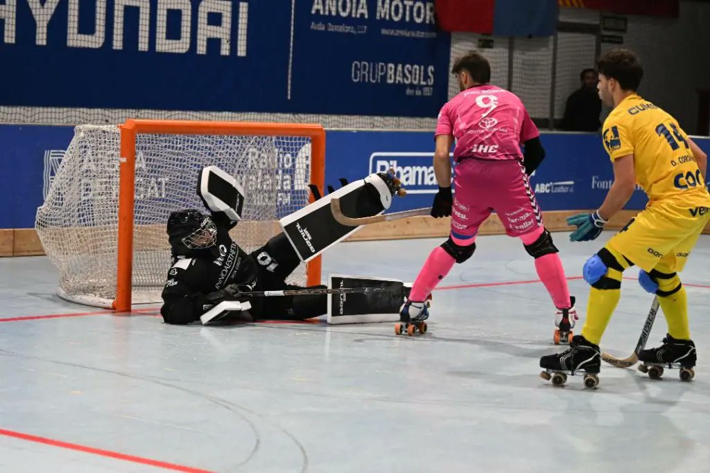 Ràdio Igualada • 103.2 (@radioigualada) on Twitter photo 🏑 L’ <a href="/IgualadaHC/">Igualada Hoquei Club</a> Rigat segueix en una dinàmica excel·lent i suma una gran victória (5-0) contra el Sant Just
👉 radioigualada.cat/lacarta/ligual… 🏑 L’ <a href="/IgualadaHC/">Igualada Hoquei Club</a> Rigat segueix en una dinàmica excel·lent i suma una gran victória (5-0) contra el Sant Just
👉 radioigualada.cat/lacarta/ligual…