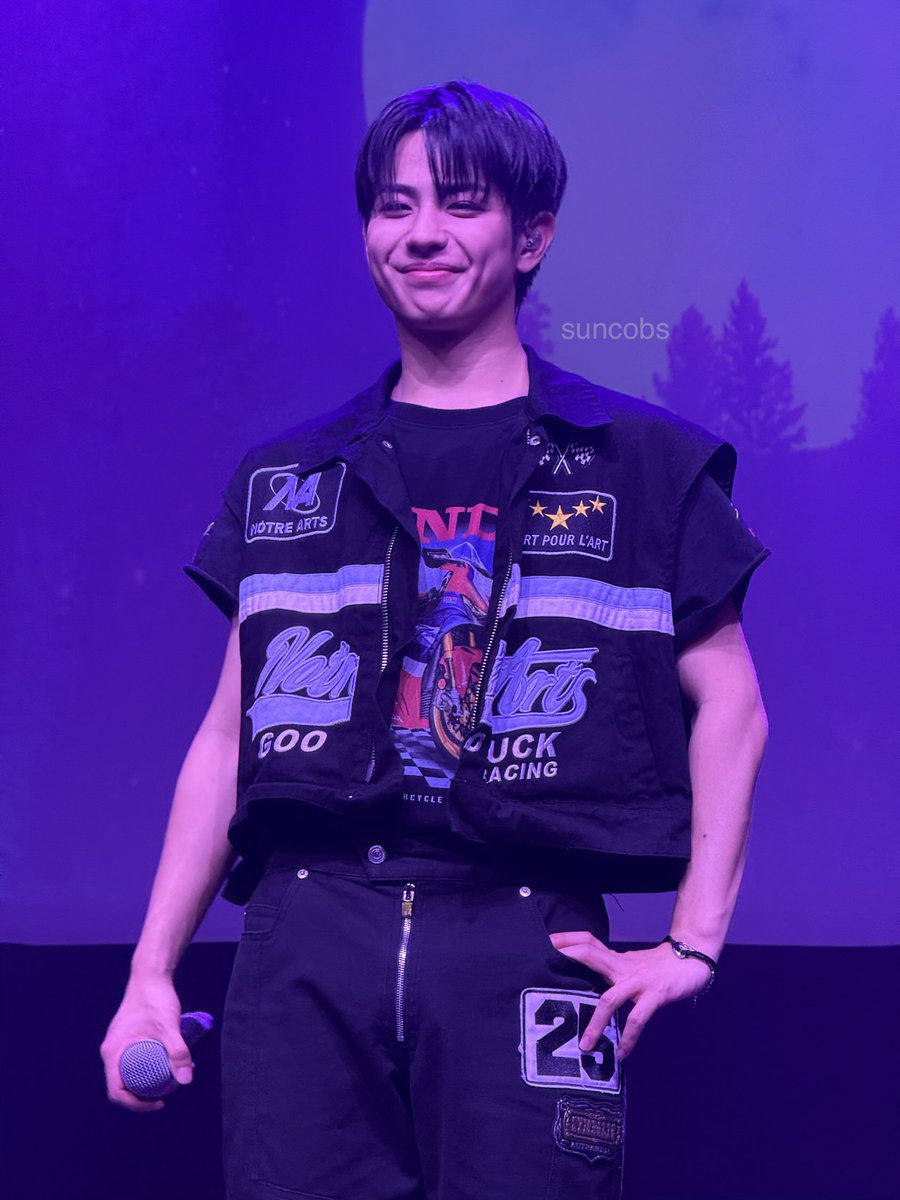 kiara ♡ tweet media