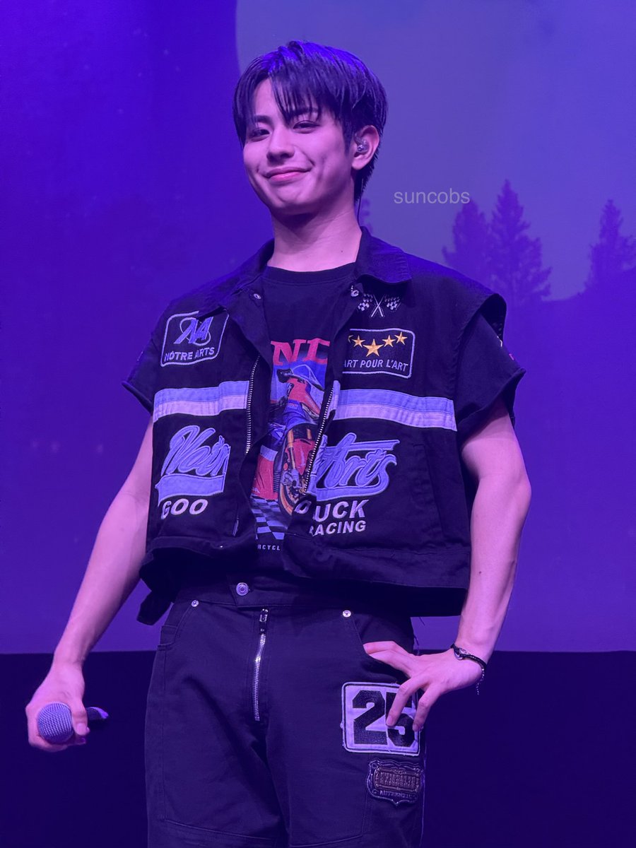 kiara ♡ tweet media