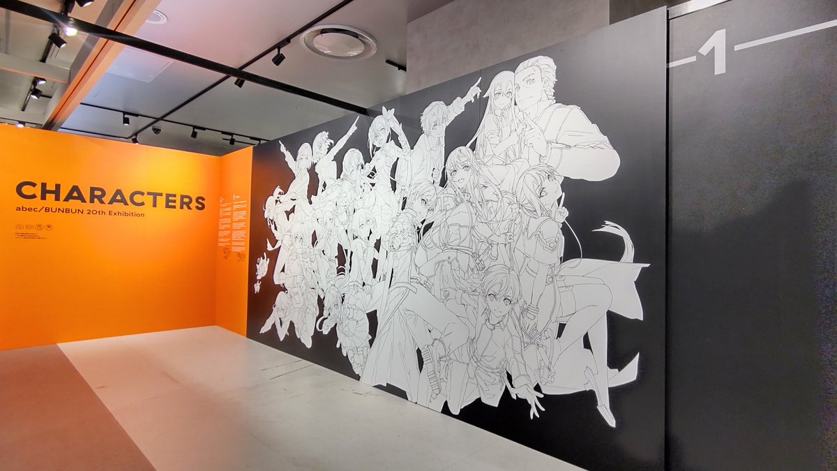 moon❤️ページ NEW】3wayで楽しめる幸運のシンボルからインスパイアされた限定