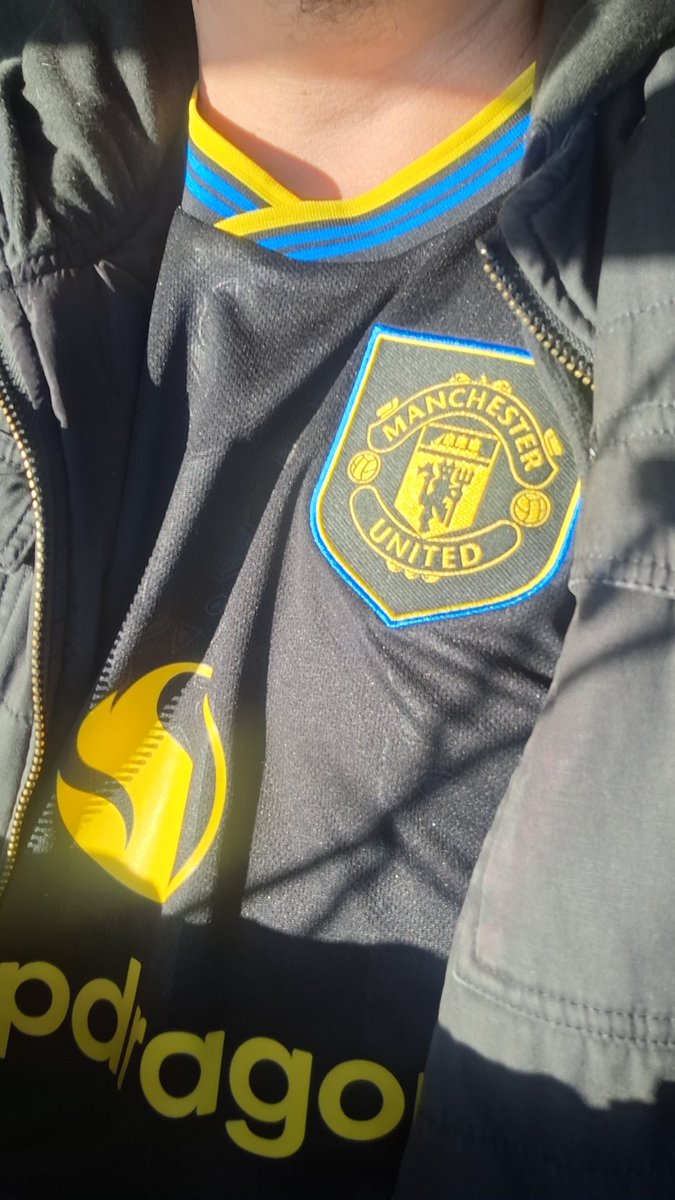 RED DEVIL tweet media