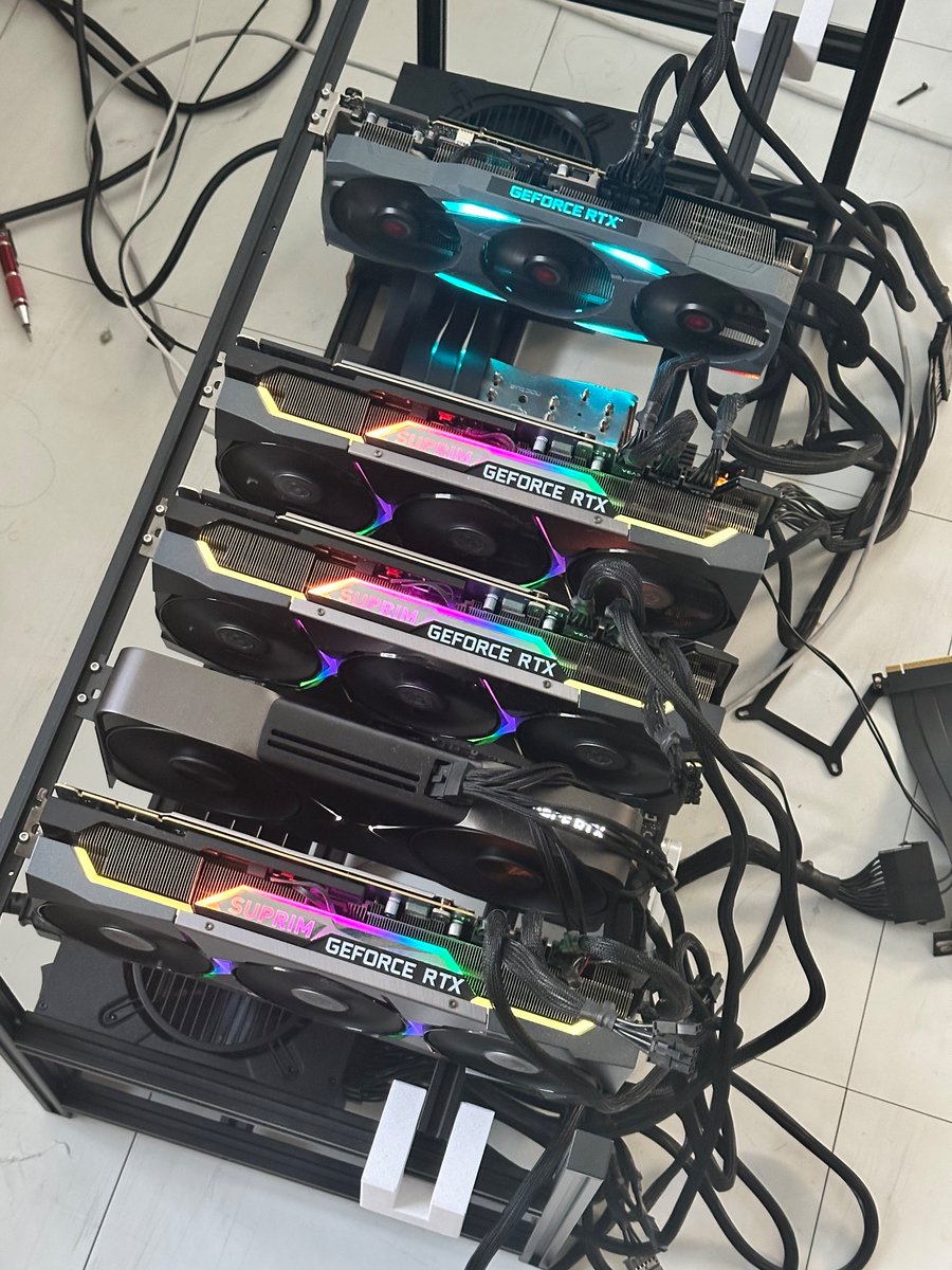 monoidconcat's tweet image. Upgraded my setup to 1x 5090+ 4x 3090, going to test run GLM 4.5 air on this

Considering to add another 5090 in a near future(whenever I can get one)