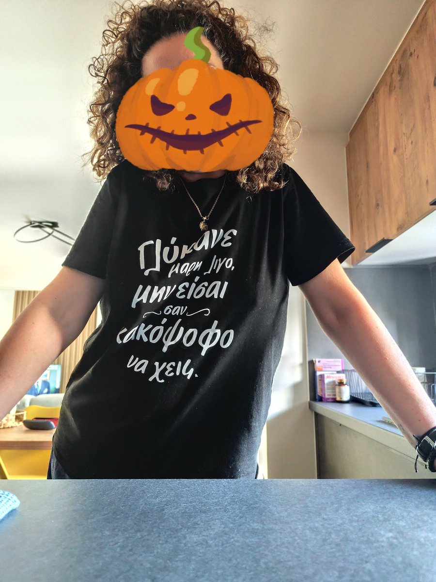 Loxandra_V's tweet image. #γλυκανε_μωρε_λιγο_challenge
Halloween edition....😜😜😜