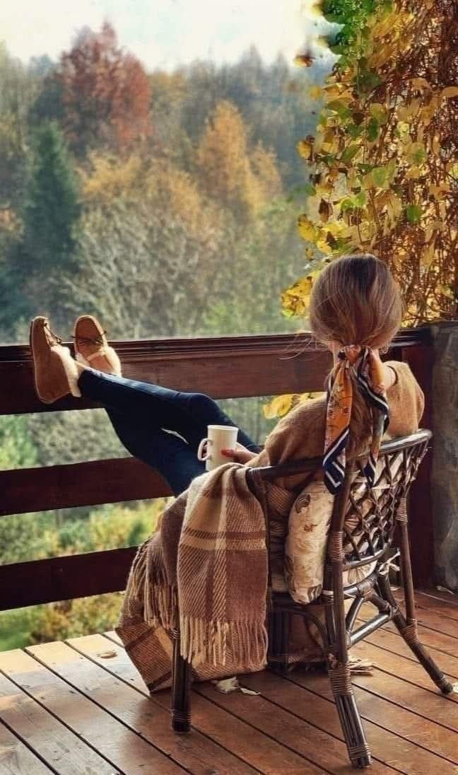 "Prendre son temps, c'est ça vivre intensément."

Rava Bakou