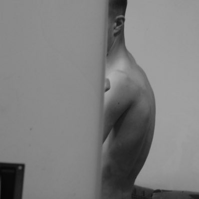vsq2000's tweet photo. #хтивийпонедiлок #sexymonday https://t.co/lxOjBxUn0T