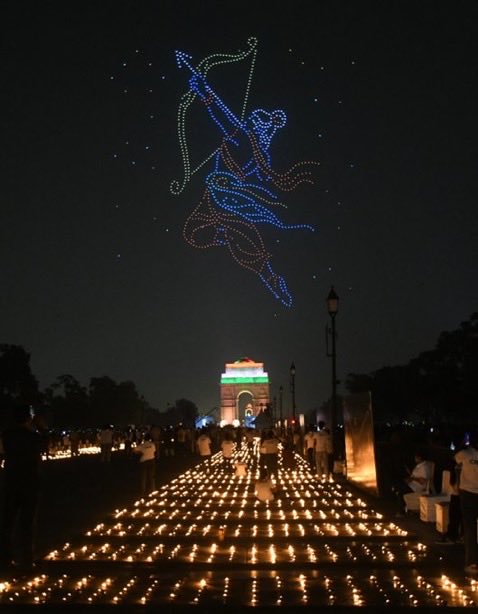 ChillamChilli's tweet image. Never in my life i imagined Delhi would look like this on Diwali.