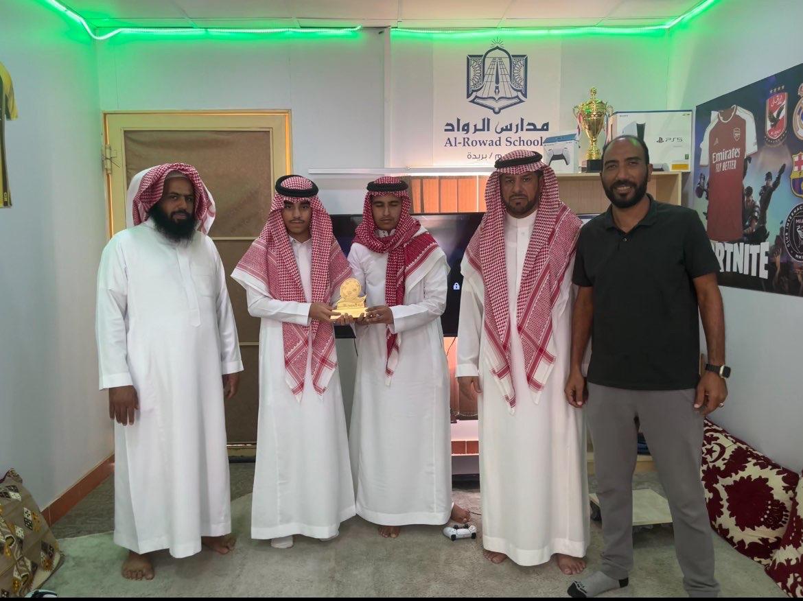 RowadBur's tweet image. نظمت ثانوية الرواد الاهلية بريده دوري المدرسة  في كرة القدم (EA Sport  fc 25) المؤهلة  لدوري المدارس   للرياضات الإلكترونية بالتعاون مع وزارة التعليم والاتحاد السعودي للرياضات الإلكترونية 🎮
فعالية تجمع بين التعلم والمتعة والإبداع، وتنمّي روح المنافسة الإيجابية بين طلابنا

-وفاز…