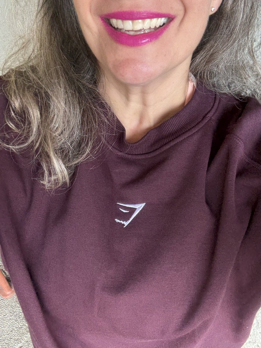 ArtoisLibra's tweet image. #dressedforsuccess Im neuen Gymshark-Jogger am Gleittag das Auto in die Werkstatt bringen und in der morgendlichen Herbstsonne in die Stemmstube weiterspazieren. 🙂🍁🍂🌞