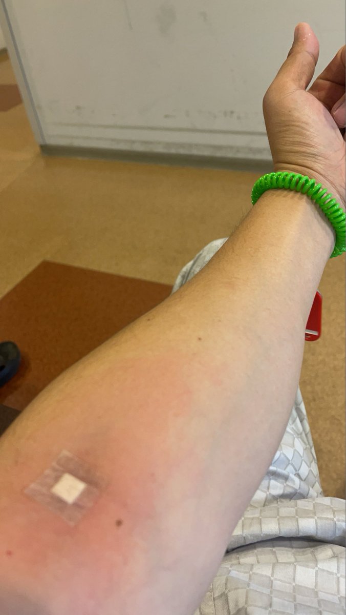 今年の健康診断終了！
血液検査の看護師さんなかなか優秀でした。（あまり血管が出ずに毎回皆さん苦戦。整備士時代には両手腫れ上がる事も）

この後は週内にインフルエンザの予防接種

来週頭は運転免許証の更新