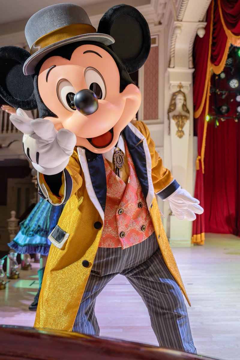 しおり tweet media