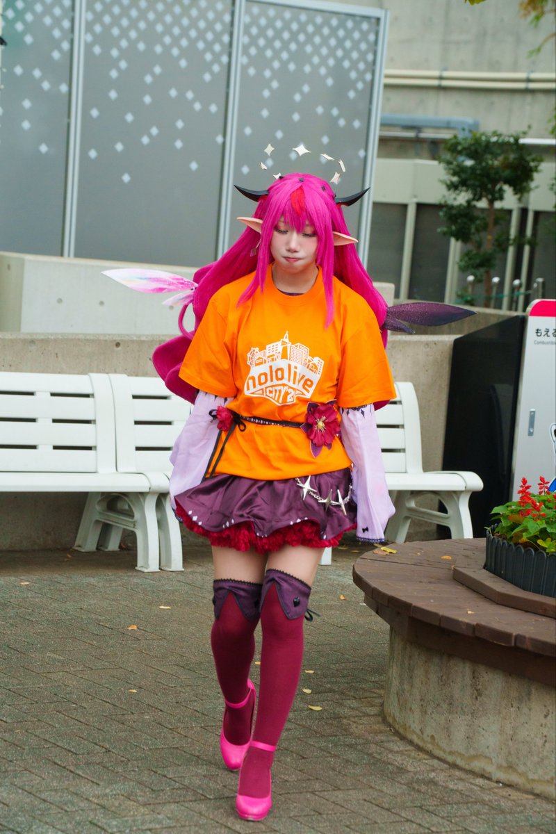 What happened to her?
See the photo and imagine for yourself.

（I won't tell you the right answer because it'll just make me sad again🥲😣🥺）