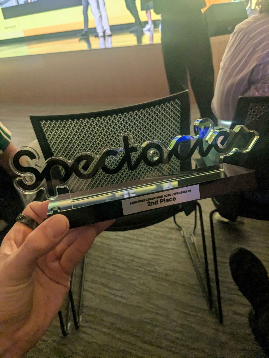 GuillaumeDGNS's tweet image. Met amazing people, collaborated, learned a lot, and our team won 2nd place at the #Lensathon @Spectacles Track🥈💫

We are currently in the golden age of AR.
All this was like a beautiful dream.

Thank you @snapchat @spectacles 💛

#Spectacles @Snap @lenslist