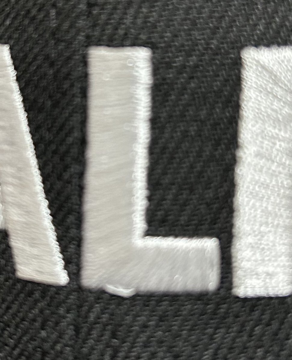 goodmorning_sox's tweet photo. BALR.の帽子届いた!
でも、LとRのとこにほつれがあるのが気になる…🥲
#balr https://t.co/hHWua8UNAG