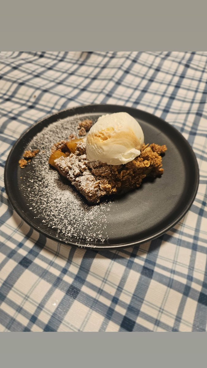 Had a friendsgiving. Made Pumpkin risotto, prime rib and apple crisp