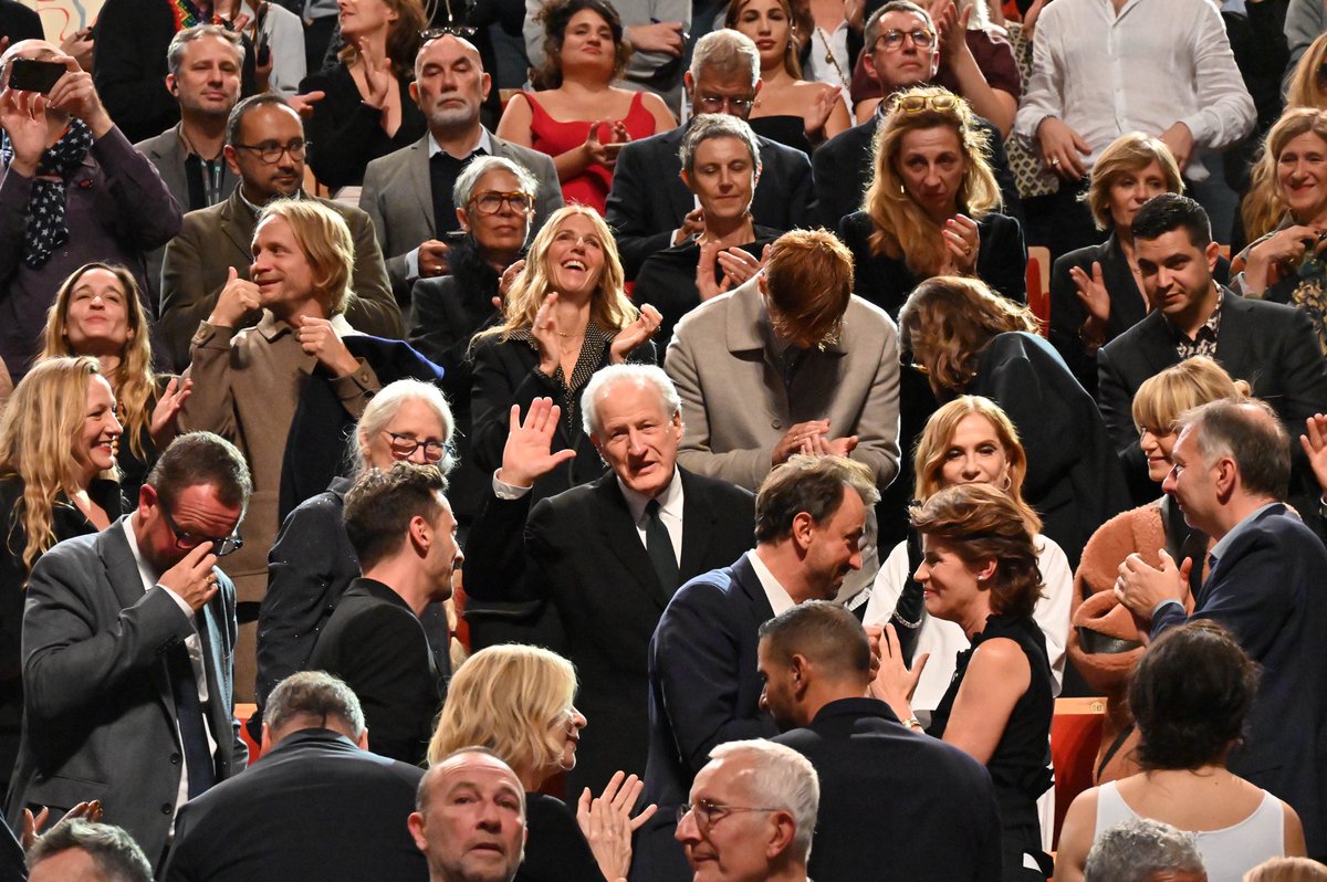 Le Festival Lumière à travers l'œil de <a href="/JulienVaurillon/">Julien Vaurillon</a> 📸

Retour sur la cérémonie de remise du Prix Lumière, décerné à Michael Mann pour cette 17e édition !