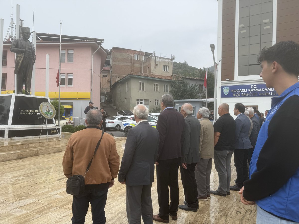 GSB_KocarliGM's tweet photo. 📍 Koçarlı Gençlik Merkezi gönüllüleri olarak
İlçemizde düzenlenen Muhtarlar Günü programına katılım sağladık. 💫

Toplumun temel taşı olan muhtarlarımızın bu özel gününü kutluyor, emekleri için teşekkür ediyoruz. 🙏🇹🇷

#koçarligençlikmerkezi #gsbhepyanında https://t.co/B35AstKUTy