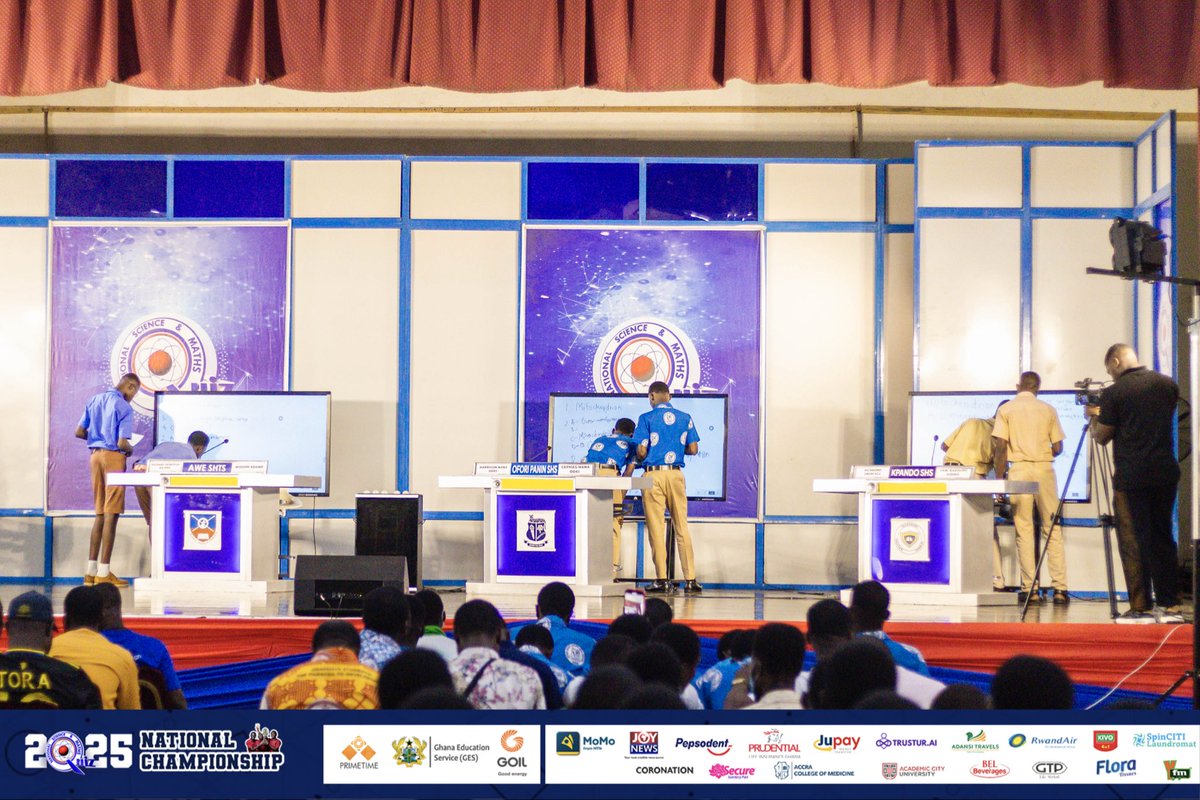 NSMQGhana's tweet image. CNC AUDITORIUM:

Problem of the day scores:

Ofori Panin SHS: 10/10
Kpando SHS: 8/10
Awe SHTS: 1/10

Next is the @jupayofficial True/False round.

#NSMQ2025 #NSMQPrelims #Primetime