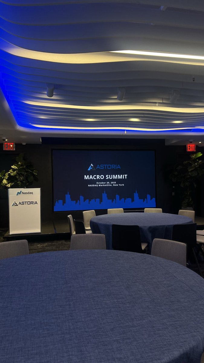T-30 Minutes until #MacroSummit2025. See you soon!