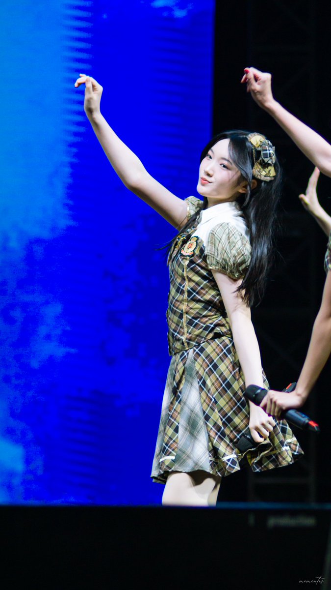 Santos (@aji2007) on Twitter photo Delynn Wijaya Santoso
-- <a href="/Delynn_JKT48/">Adeline Wijaya</a> π«
Manoover Undip, Semarang | 19102025
#DELYNNJKT48 #MonDeyin Delynn Wijaya Santoso
-- <a href="/Delynn_JKT48/">Adeline Wijaya</a> π«
Manoover Undip, Semarang | 19102025
#DELYNNJKT48 #MonDeyin