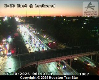 EAST: I-10 East inbound at Waco - major crash maybe a center lane gets thru. Picture is of the backup. <a href="/KHOU/">KHOU 11 News Houston</a>