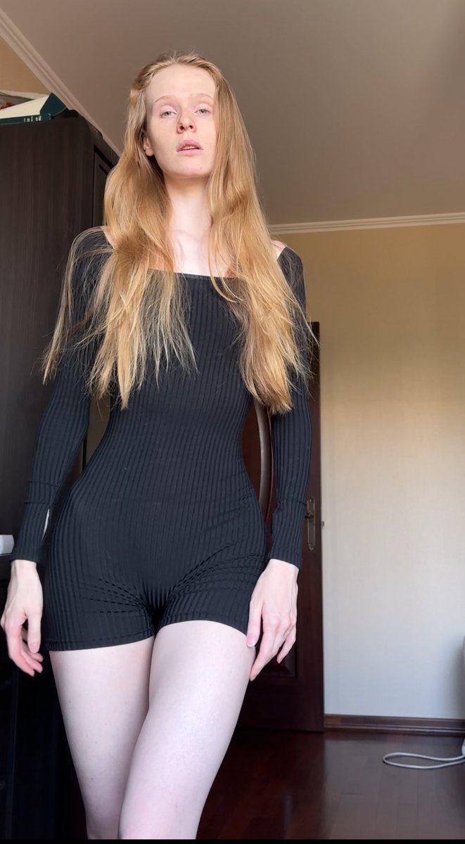 Звуки недовольного гибискуса tweet media