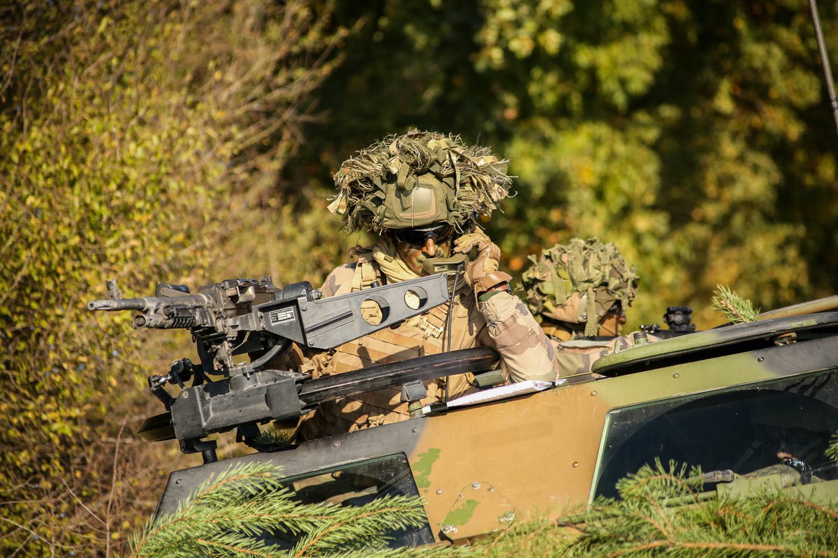 📷 De Alpha 2 pour Bravo 6 ; compte rendu de situation : reprise de progression en ce début de semaine, aucun contact ennemi signalé. Poursuite de la progression vers objectif principal ; prêts dès ce soir. Terminé.

<a href="/armeedeterre/">Armée de Terre</a> 
<a href="/armeeszoneouest/">Armées zone Ouest</a>