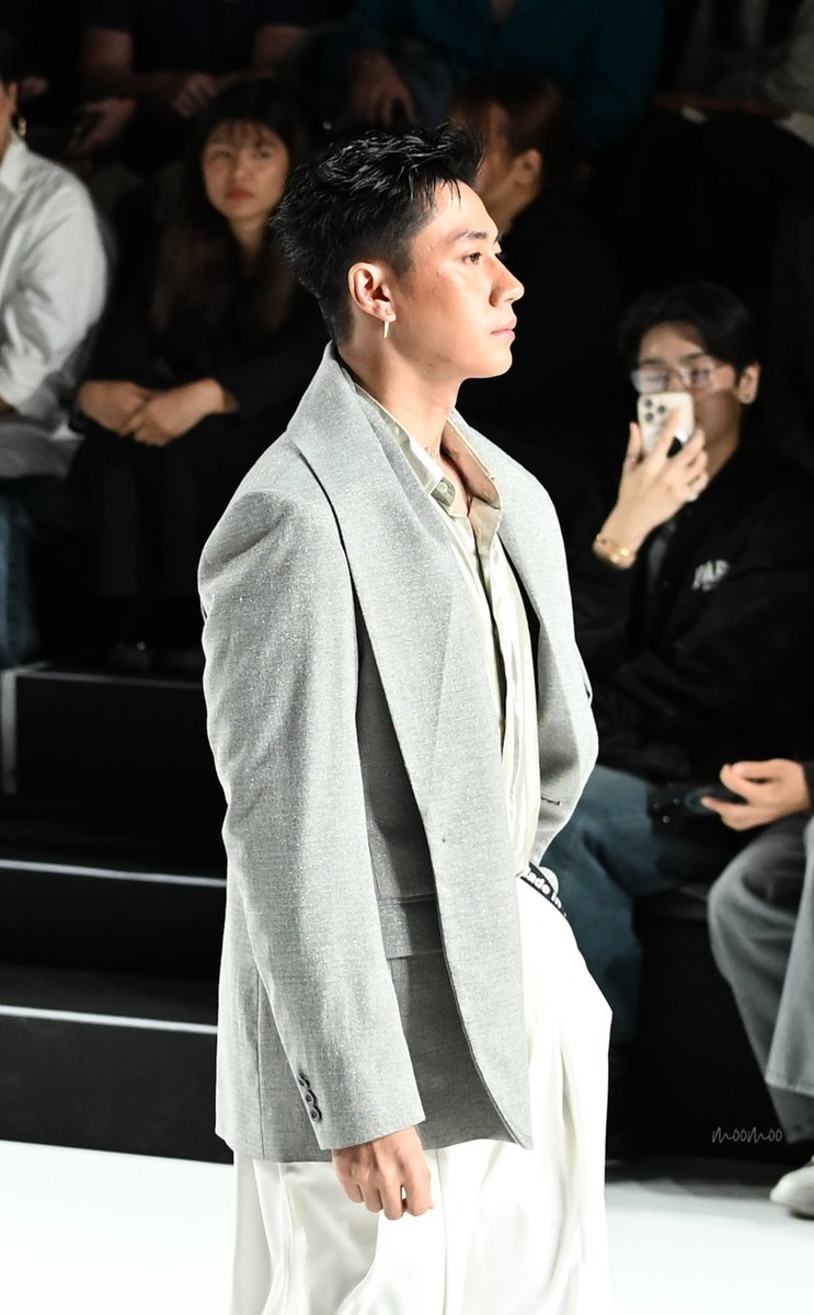 MM_RTJM's tweet image. ได้กลับมาถ่ายรูปแจมอีกครั้ง ก้ยังสนุกเหมือนเดิม 
จะมุมไหน ก้ยัง หล่อ เสมอ 😊

JAM AT SIAM PARAGON

#๒๗FRIDAYxJAM
#SiamParagonBIFW2025xJam
#แจมรชตะ #JamRachata