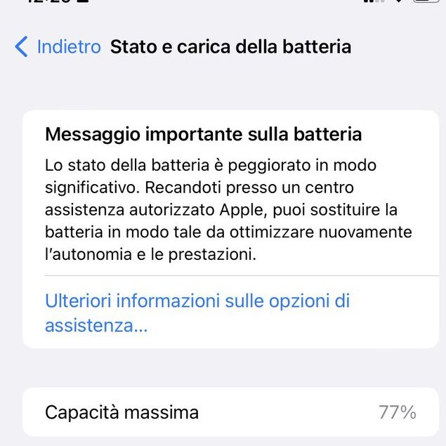 deadpoetstan's tweet photo. avere l'iphone 11 nell'anno del signore 2025 essere tipo: https://t.co/TsHpwUL3Pl