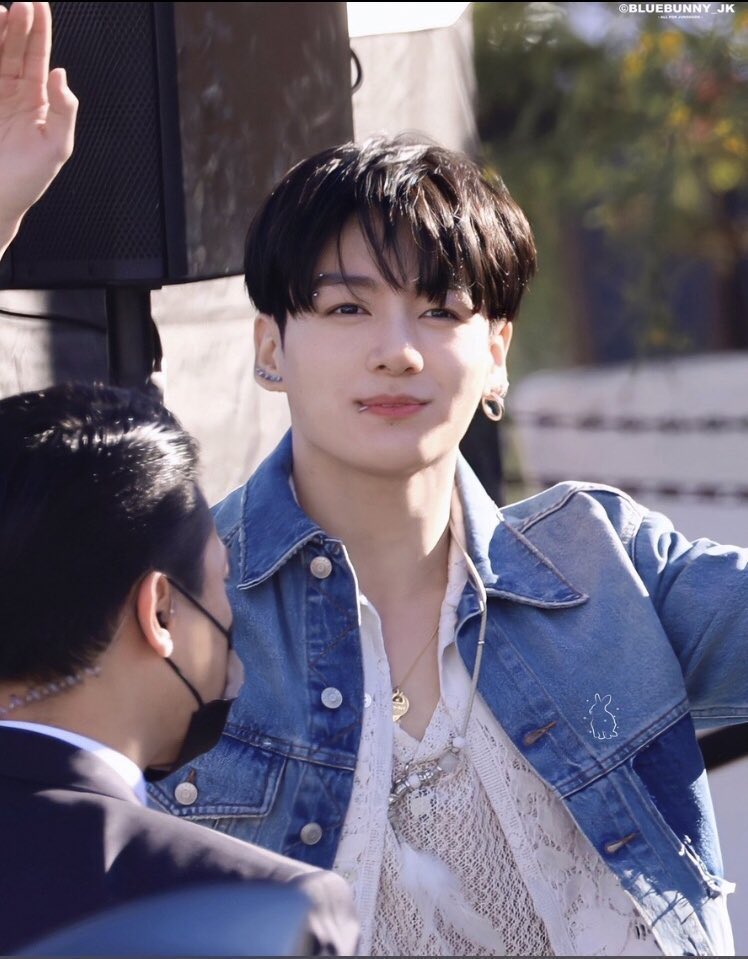 𝐣𝐞𝐨𝐧.𝜗𝜚 (@jungkookpicx) on Twitter photo 