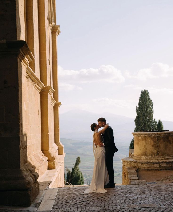 ㅤㅤ

ㅤㅤㅤ   ᴏɴᴇ ʏᴇᴀʀ ᴀɢᴏ 💐❤️
ㅤㅤ