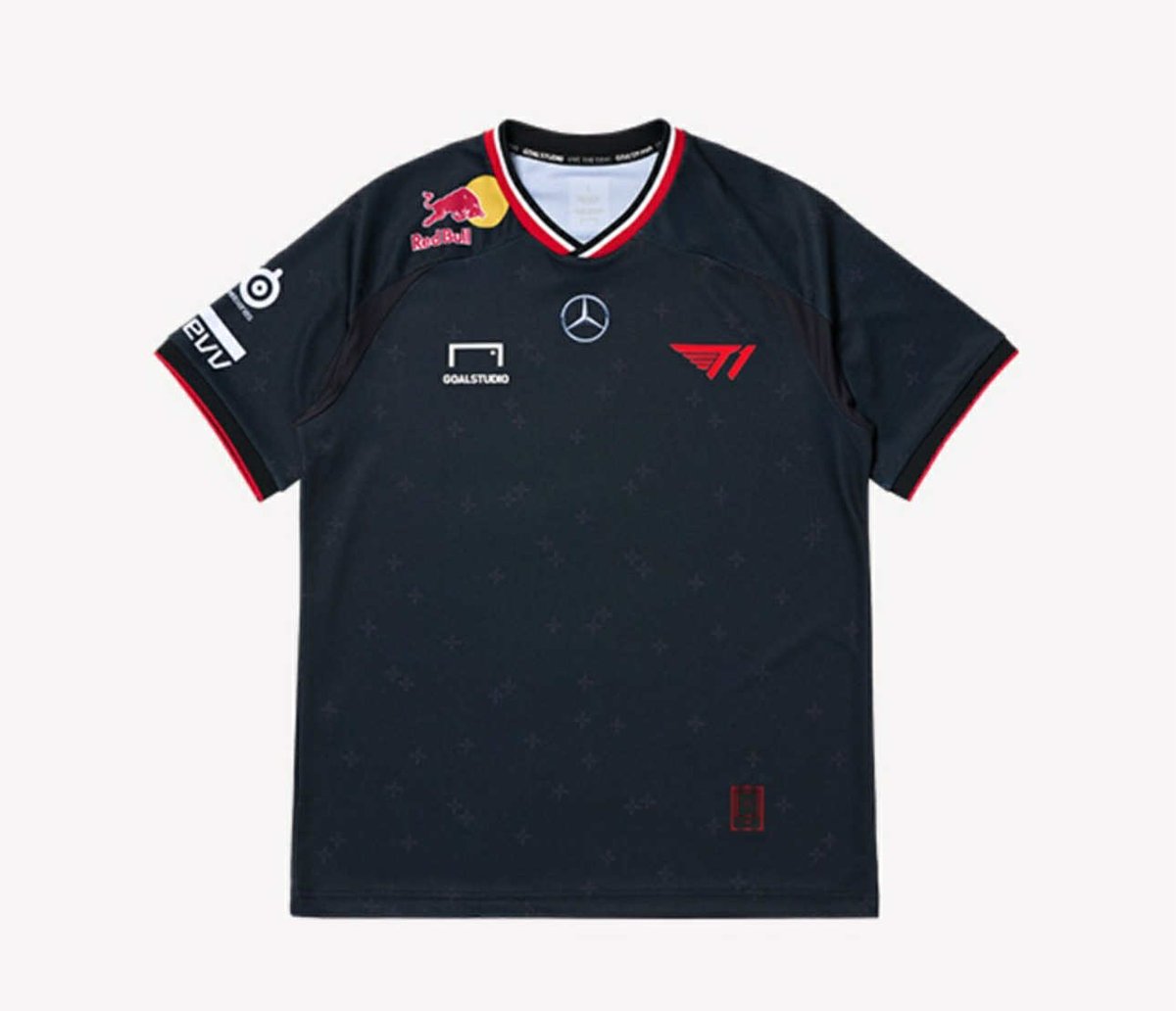 FotoCartPH's tweet photo. ic wts lfb

T1 Faker 2025 WORLDS UNIFORM JERSEY (₽6300) &amp; T1 Faker 2025 UNIFORM JERSEY (₽5800)

• size: M
• free isf &amp; lsf

onhand in Korea

free Faker photocard if getting both.

✨️DM me for inquiries✨️

#TogetherAs1 #T1atWorlds2025
#T1WIN #T1fighting https://t.co/XdLcgxtYXc