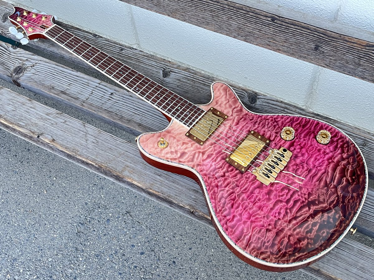 tsguitars's tweet photo. 今週水曜日22日～土曜日25日まで、上海にてMusic China 2025が開催され、中国Mega Music様のご協力で今年もT's Guitarsが出展されます。今年のスペシャルショーモデルはこんな感じです。会場からのレポートをお楽しみに！！！ https://t.co/NvHBqBiS9f