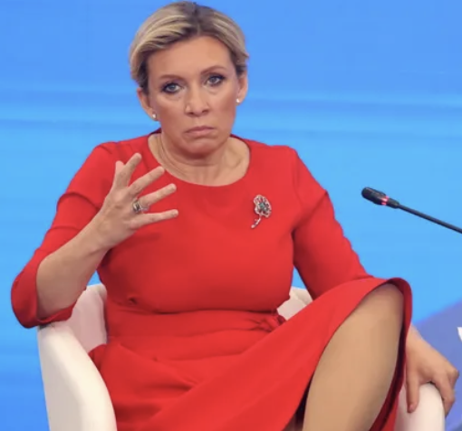 МОСКВА /ТАСС/. Официальный представитель МИД РФ Мария Захарова:
"Хочется задать вопрос Зеленскому и всем его адептам: откуда денюжки? Вы их зарабатываете? А как? Убийством? Вы, киллеры наемные, кого вы убиваете? В первую очередь - своих соотечественников, граждан Украины".