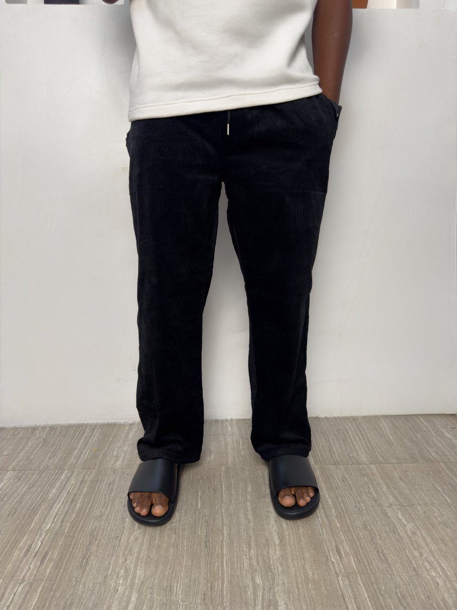 Intellectual_OT's tweet image. Corduroy pant

🏷️ 15k each for all sizes 

Kindly Rt 🫶🏼